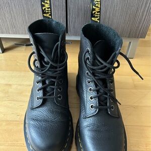 Dr Martens black leather boots